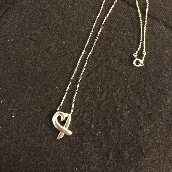 Tiffany & Co. sterling silver heart necklace - Picture 1 of 6